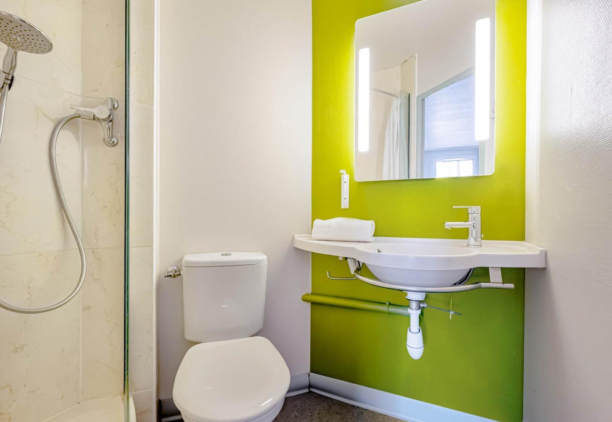 B&B Hotel Brignoles 2*